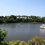 아파트 Au Calme, Au Coeur Du Golf - Piscine