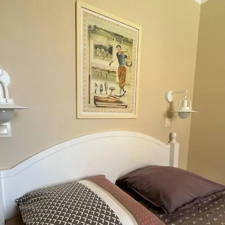 Au Calme, Au Coeur Du Golf - Piscine Apartmán