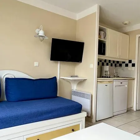 Apartmán Au Calme, Au Coeur Du Golf - Piscine *