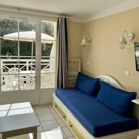 Apartmán Au Calme, Au Coeur Du Golf - Piscine *