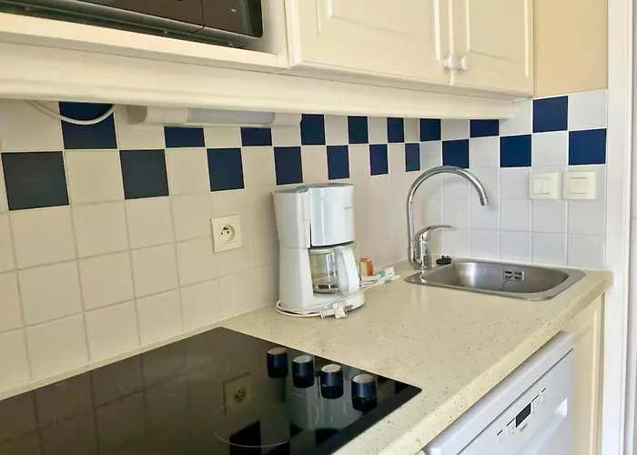 Au Calme, Au Coeur Du Golf - Piscine דירה