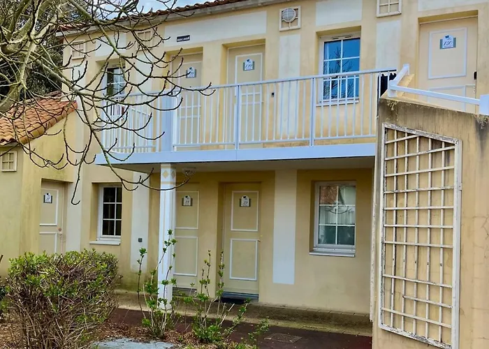 Au Calme, Au Coeur Du Golf - Piscine *